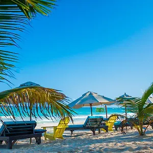 Cabanas La Luna 3*, Tulum Mexico